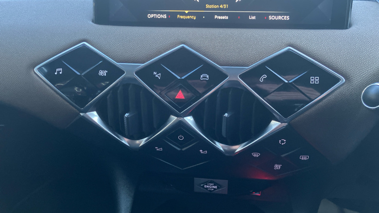 DS 3 Crossback 1.2 PureTech 155 Prestige 5dr EAT8 Petrol